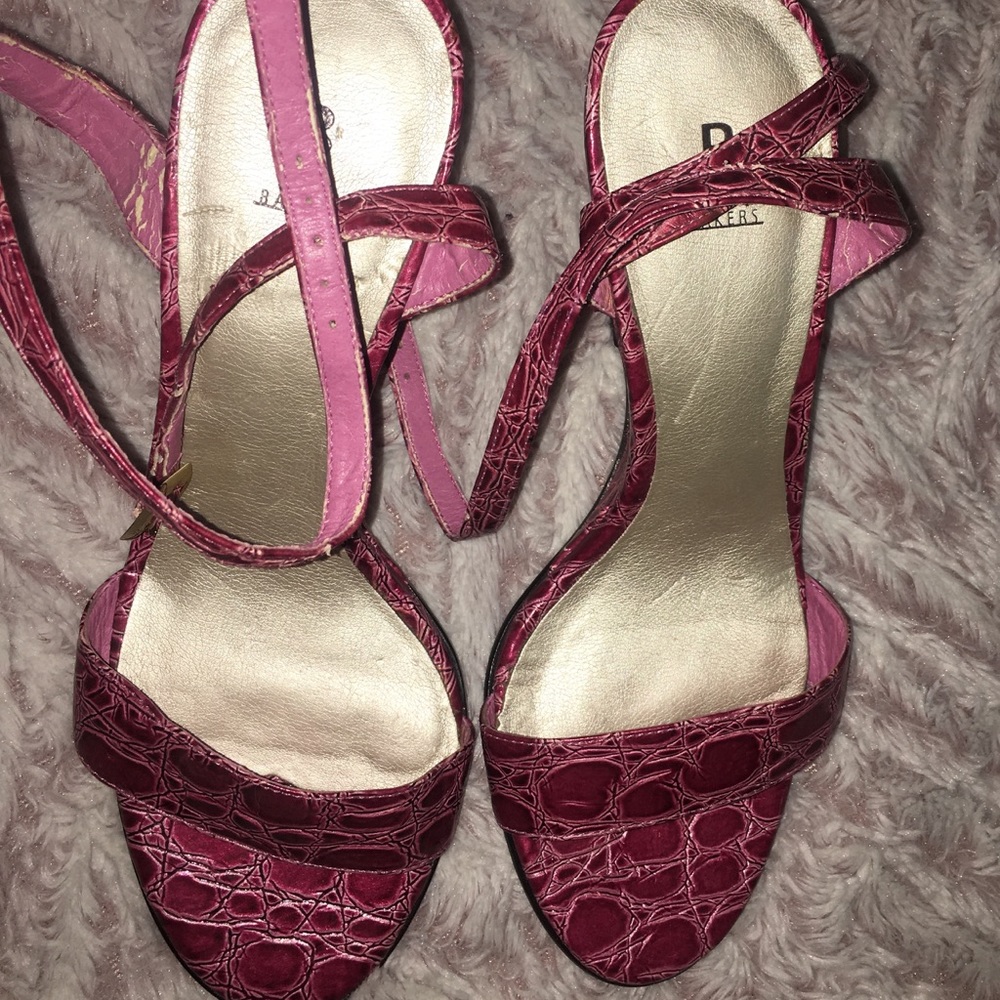 Shoes - Picture 3 of 3